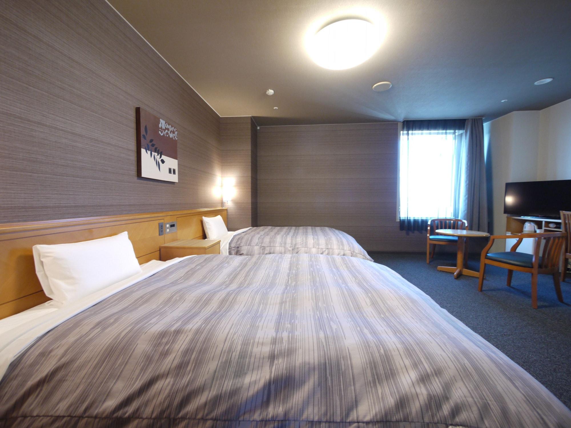 Route Inn Grantia Komaki Комаки Экстерьер фото